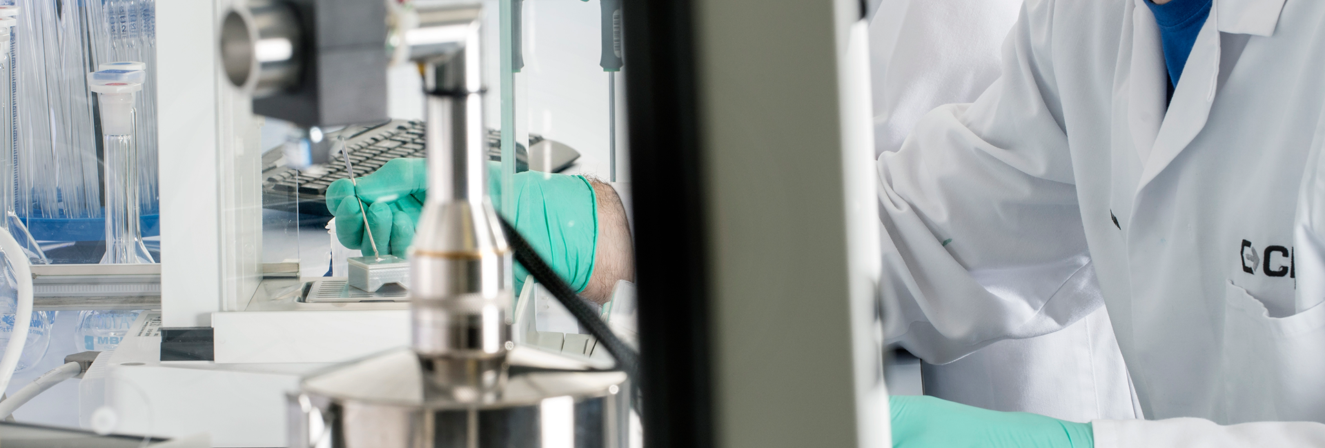 About Us chiesi-laboratory-employee