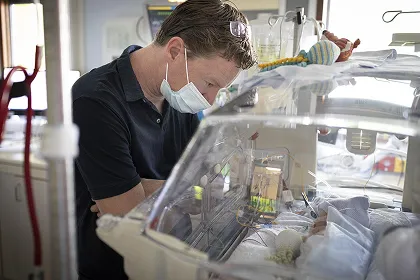 dad-in-nicu